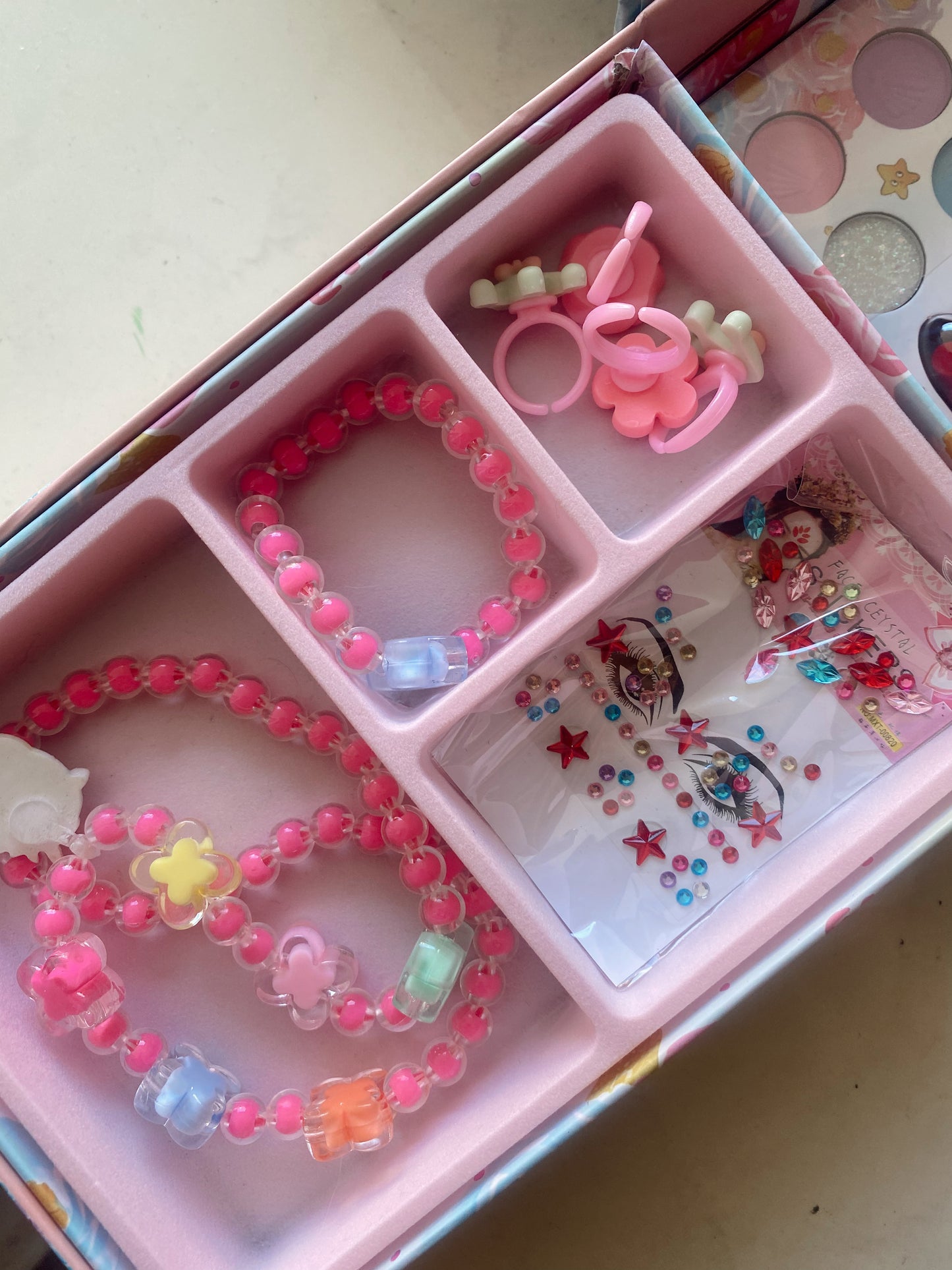 Kit de maquillaje niñas 2 pisos 💖