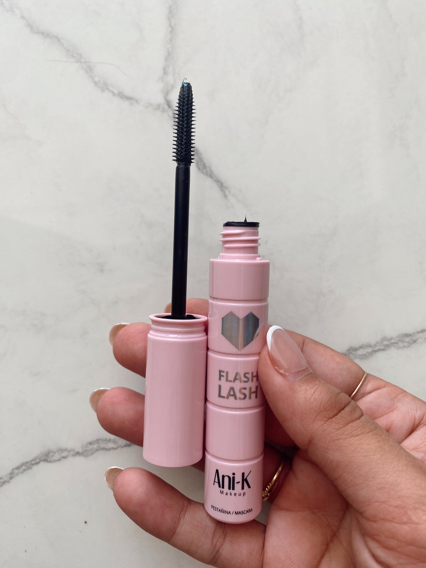 Pestañina flash lash anik