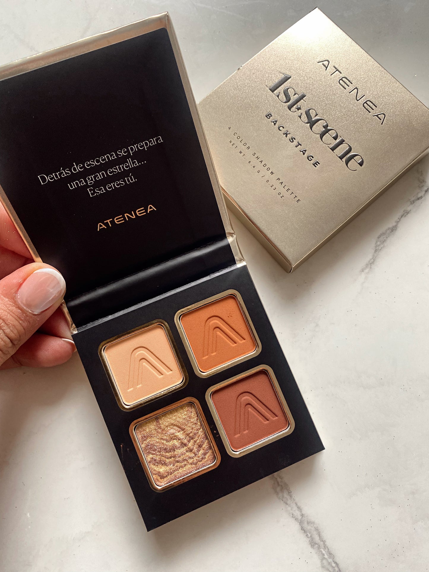 Paleta de sombras backstage atenea