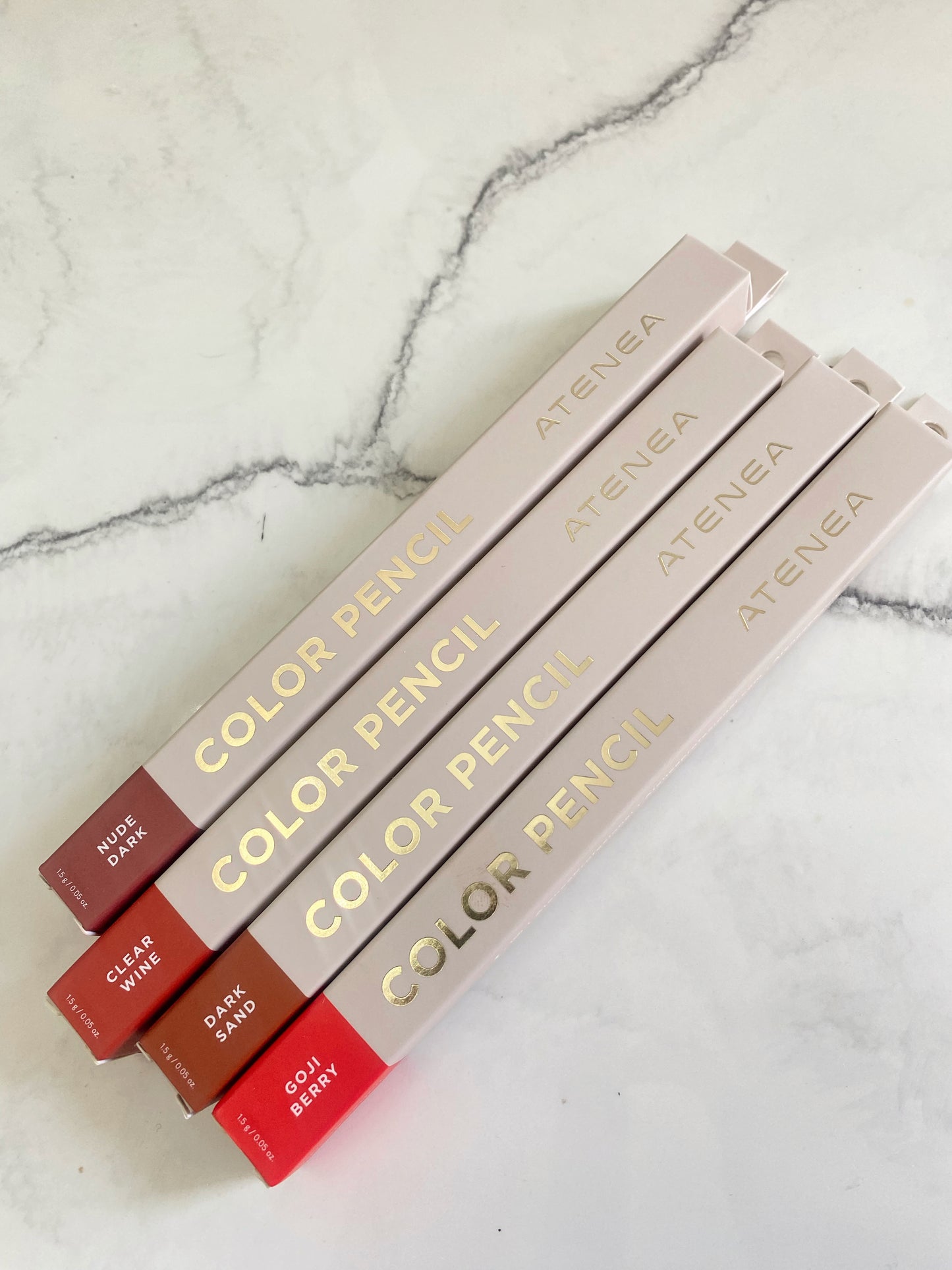 Delineador de labios atenea