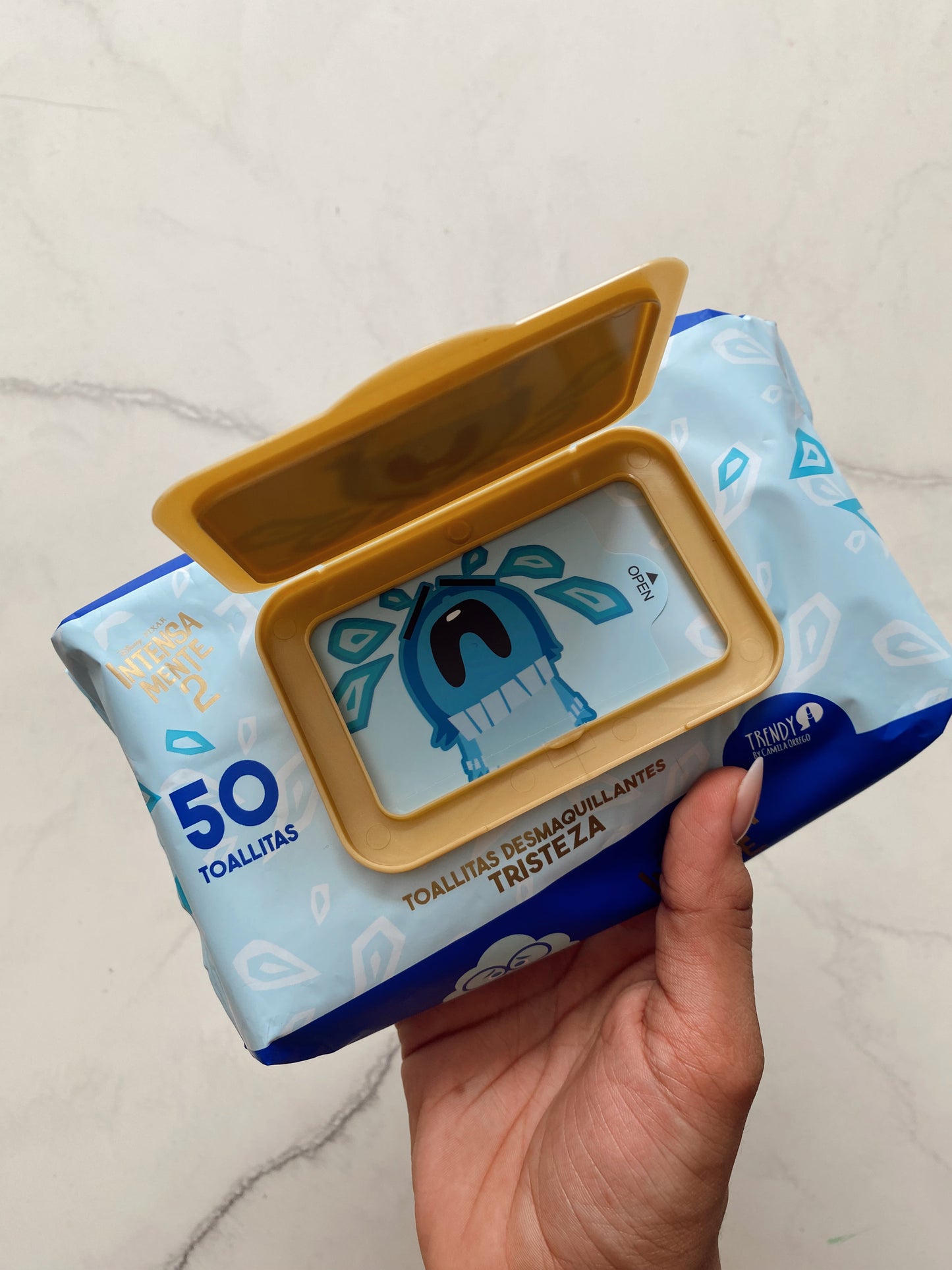 Toallitas desmaquillante tristeza trendy