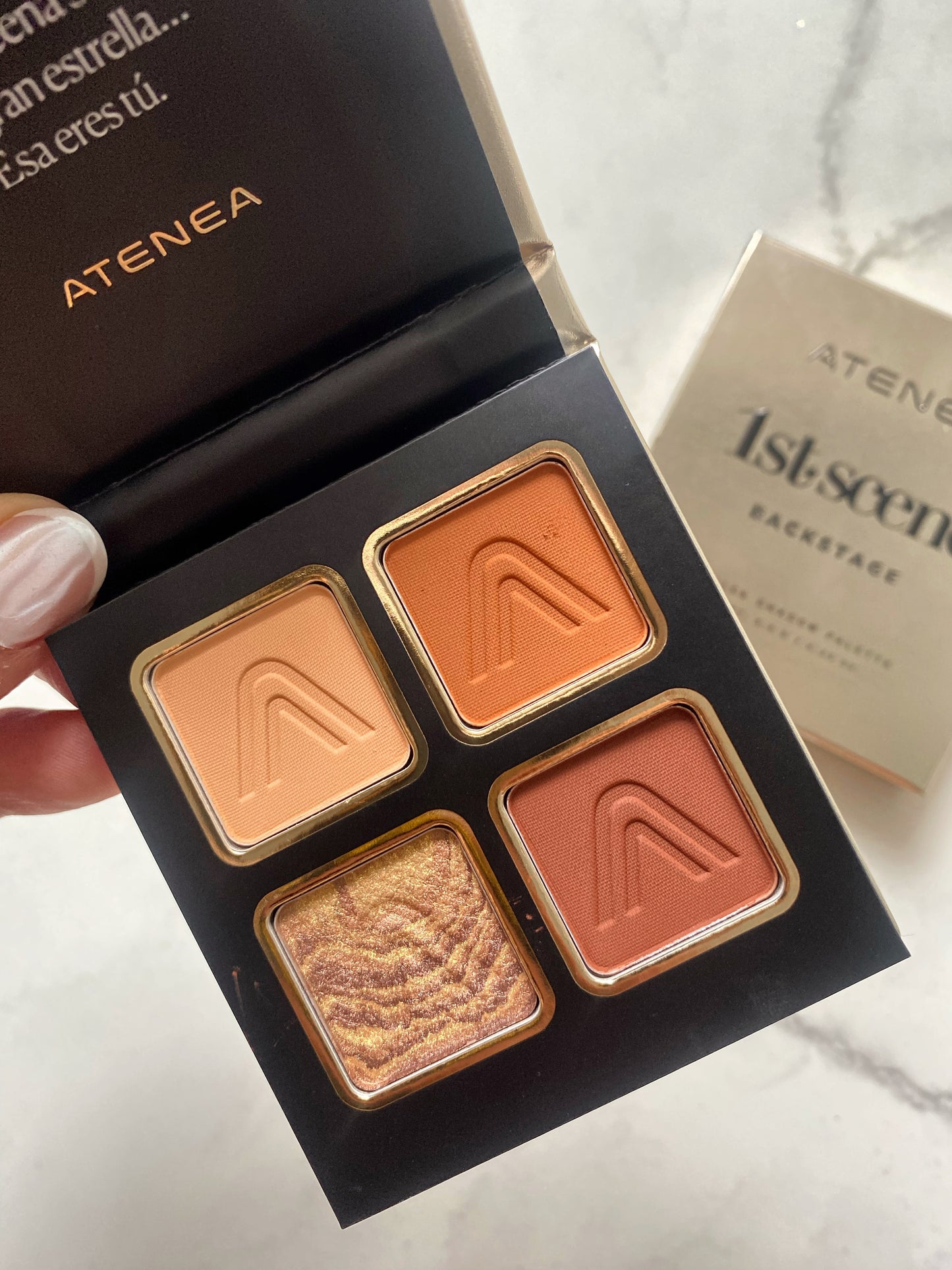 Paleta de sombras backstage atenea