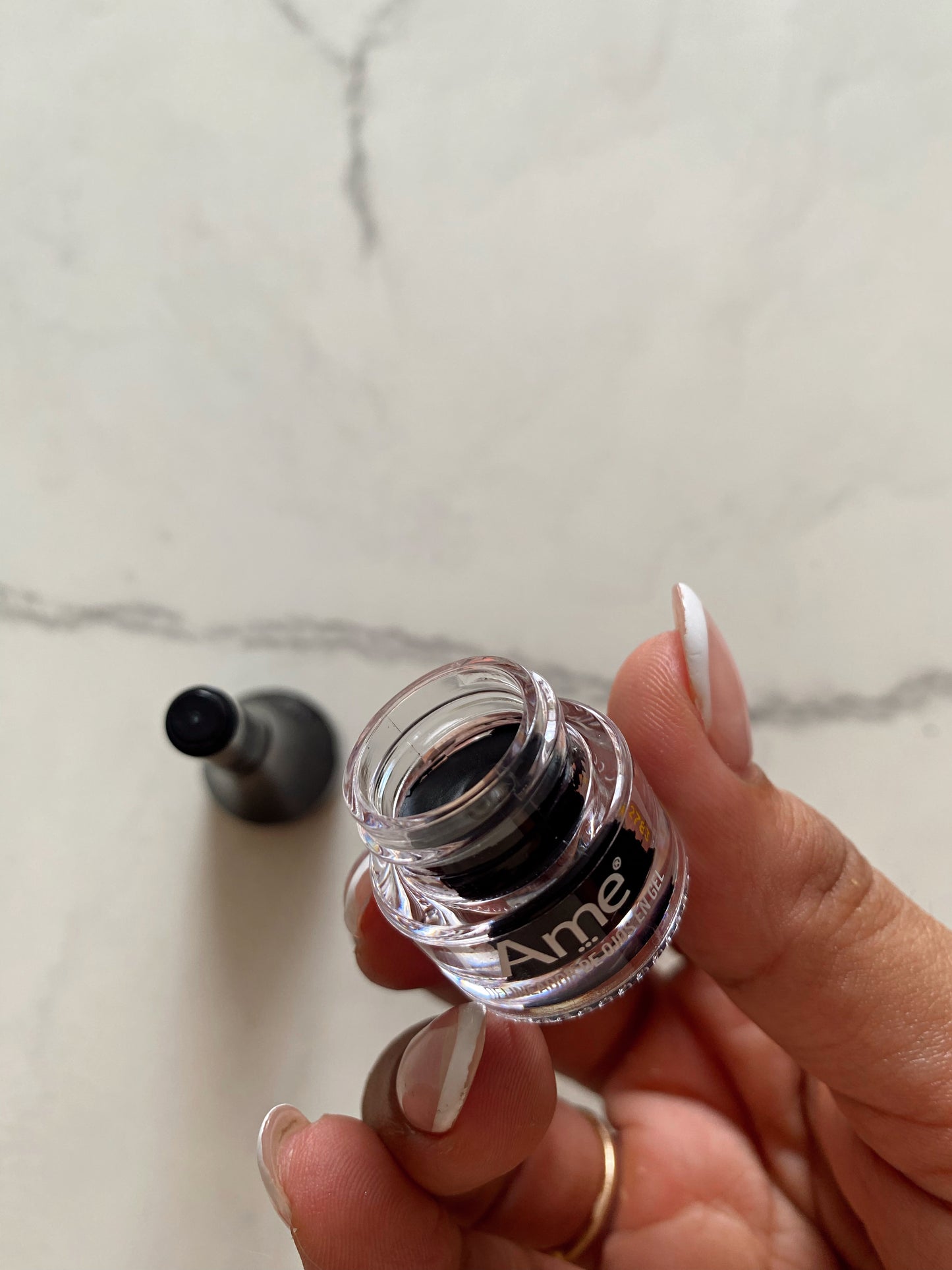 Delineador en gel ame