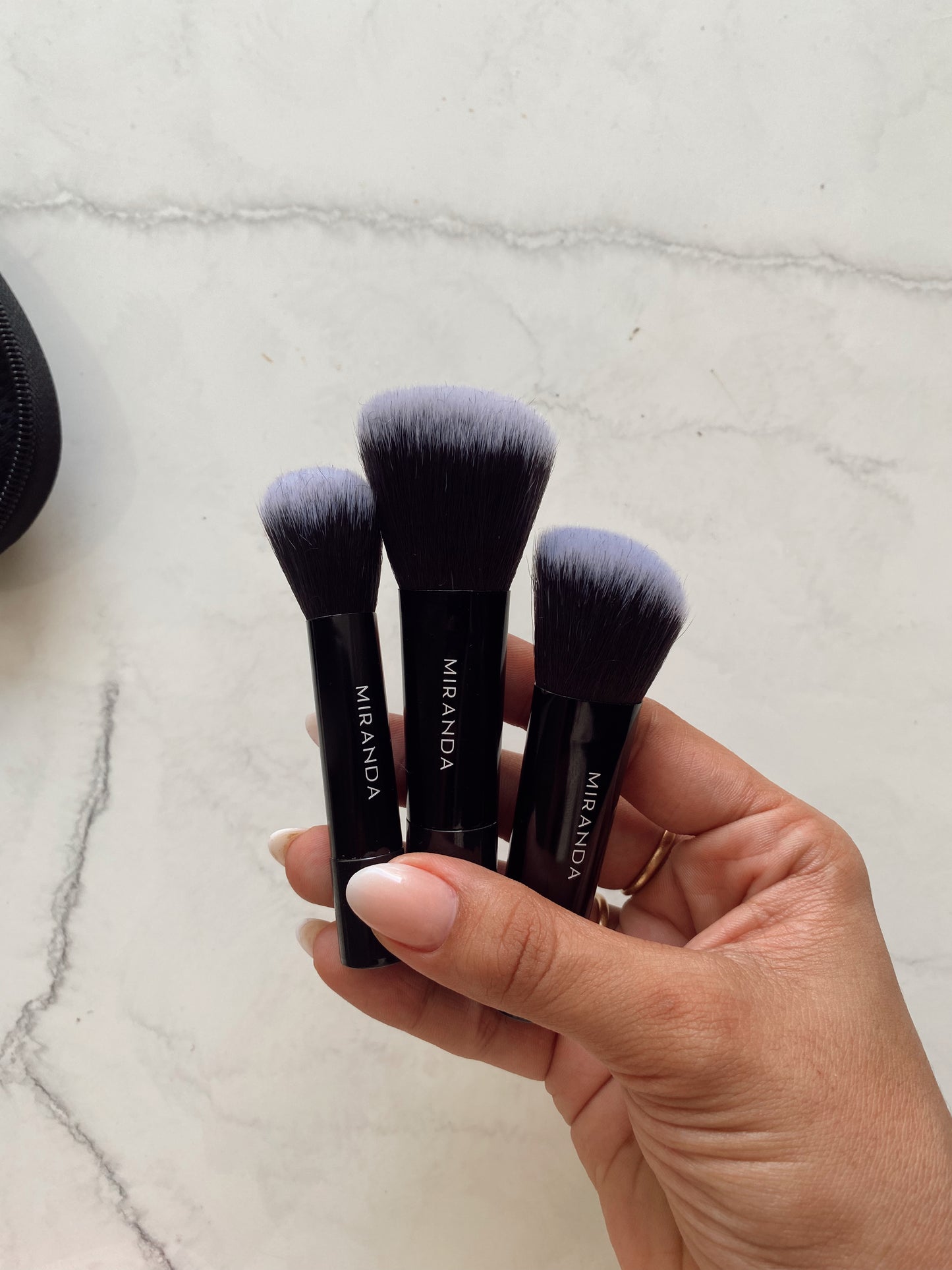 Kit mini de brochas x10 miranda negro 🖤.