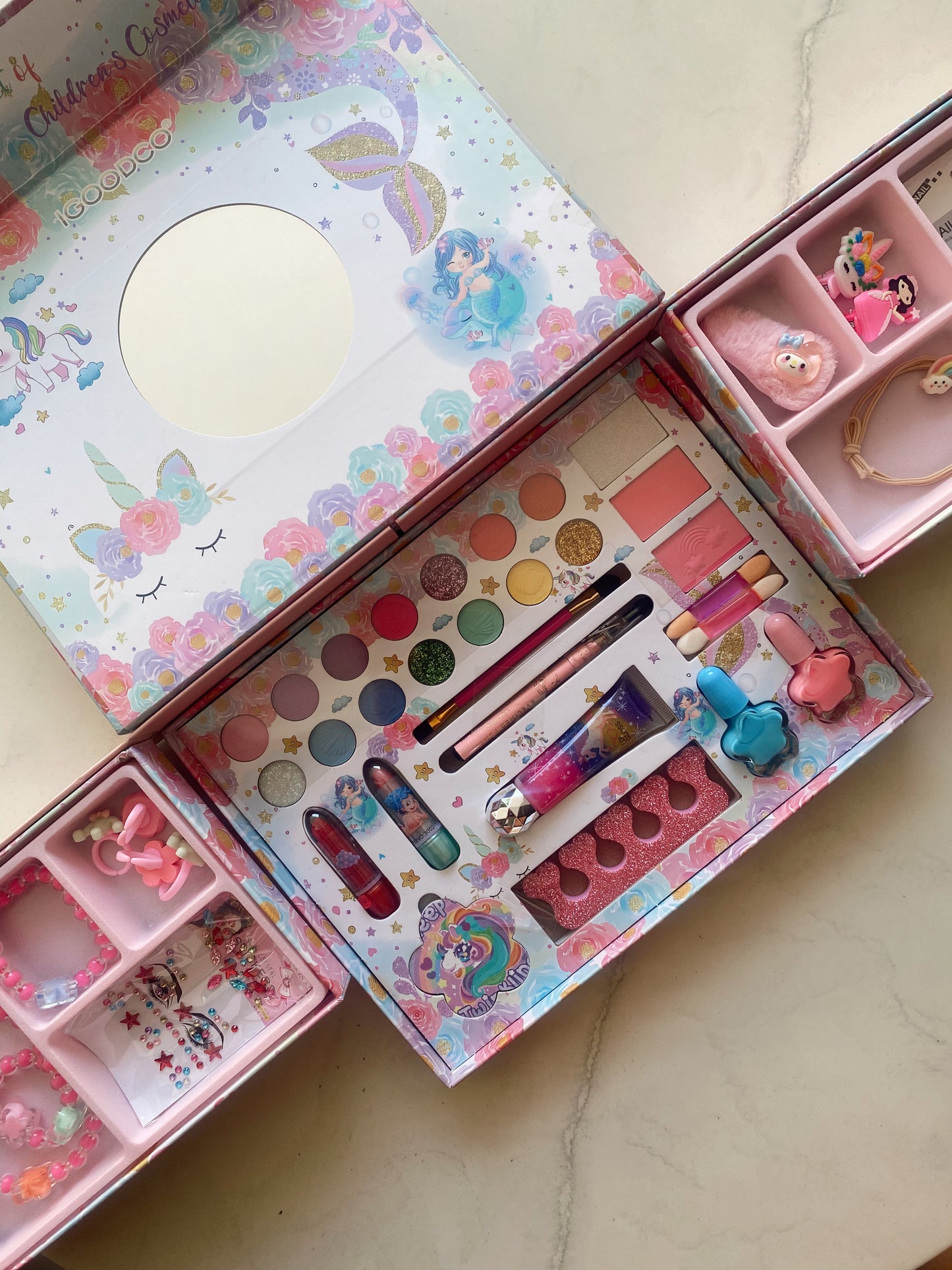 Kit de maquillaje niñas 2 pisos 💖