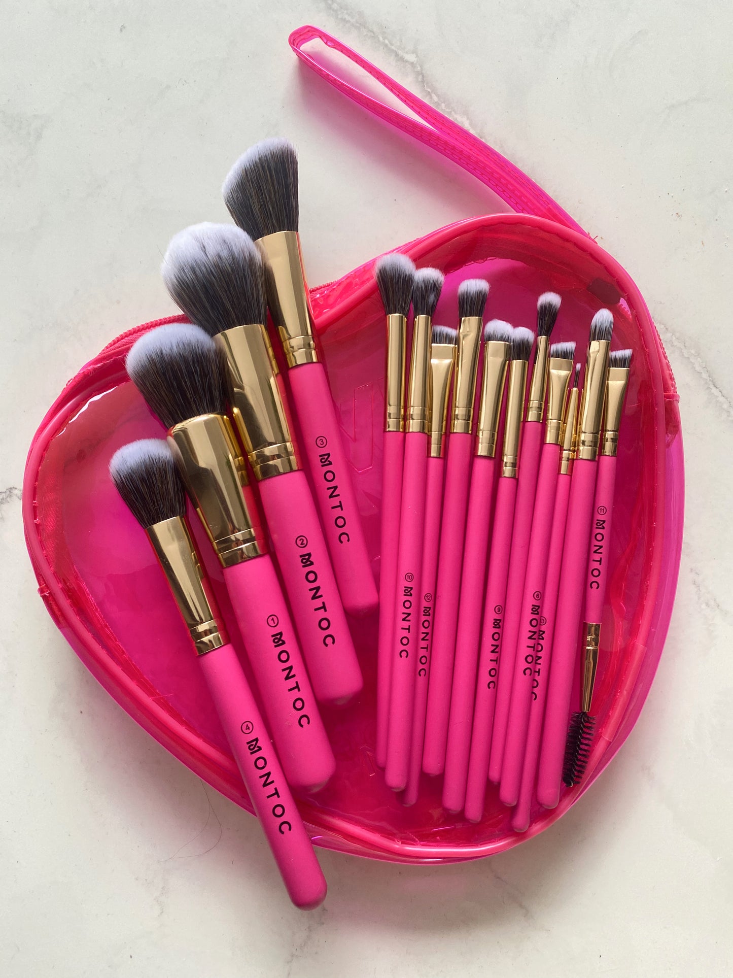 Kit de brochas lovly x15 montoc 💖