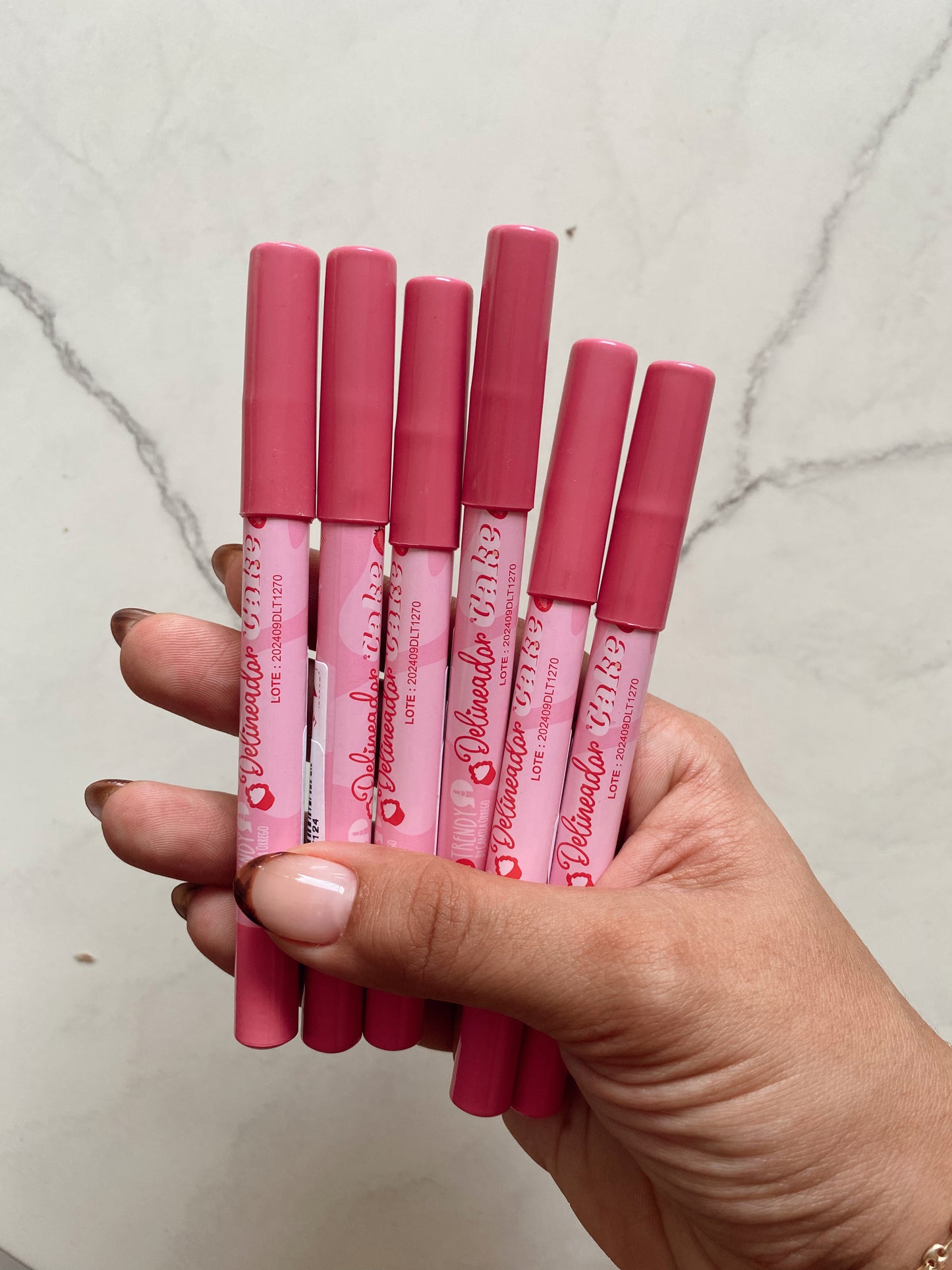Delineador de labios trendy