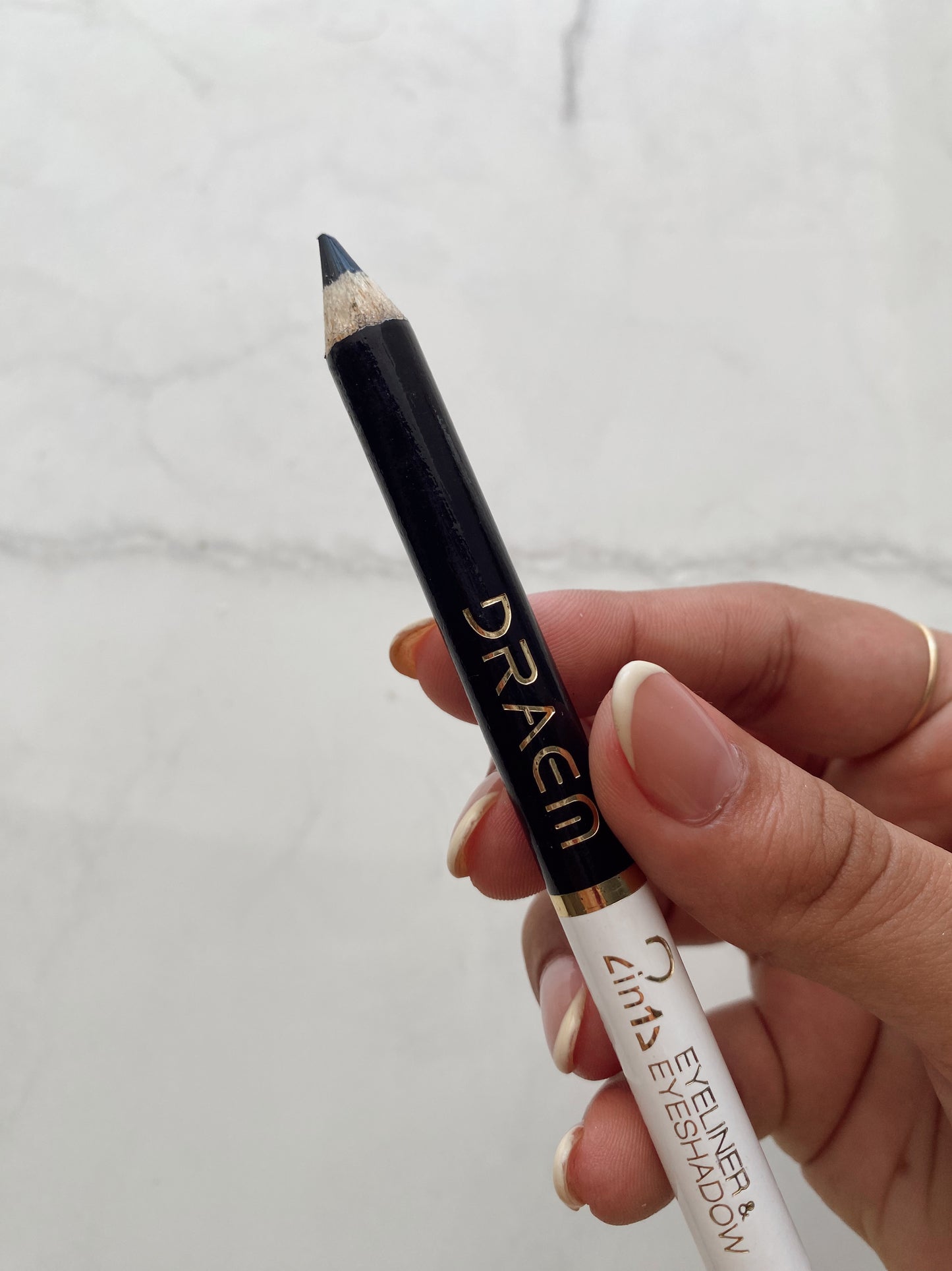 Lapiz de ojos dúo negro y blanco dream