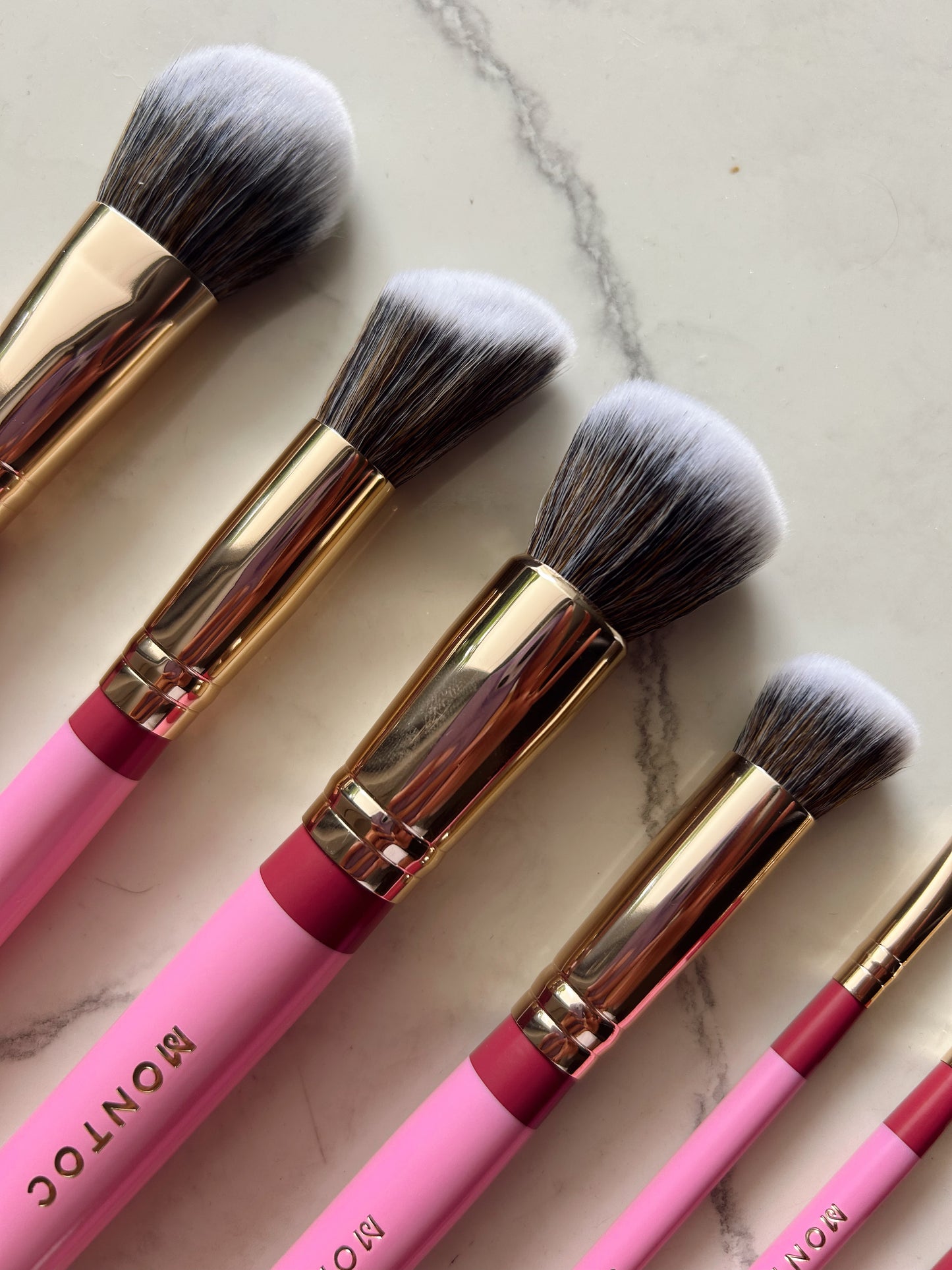 Kit de brochas fluffy x10 montoc