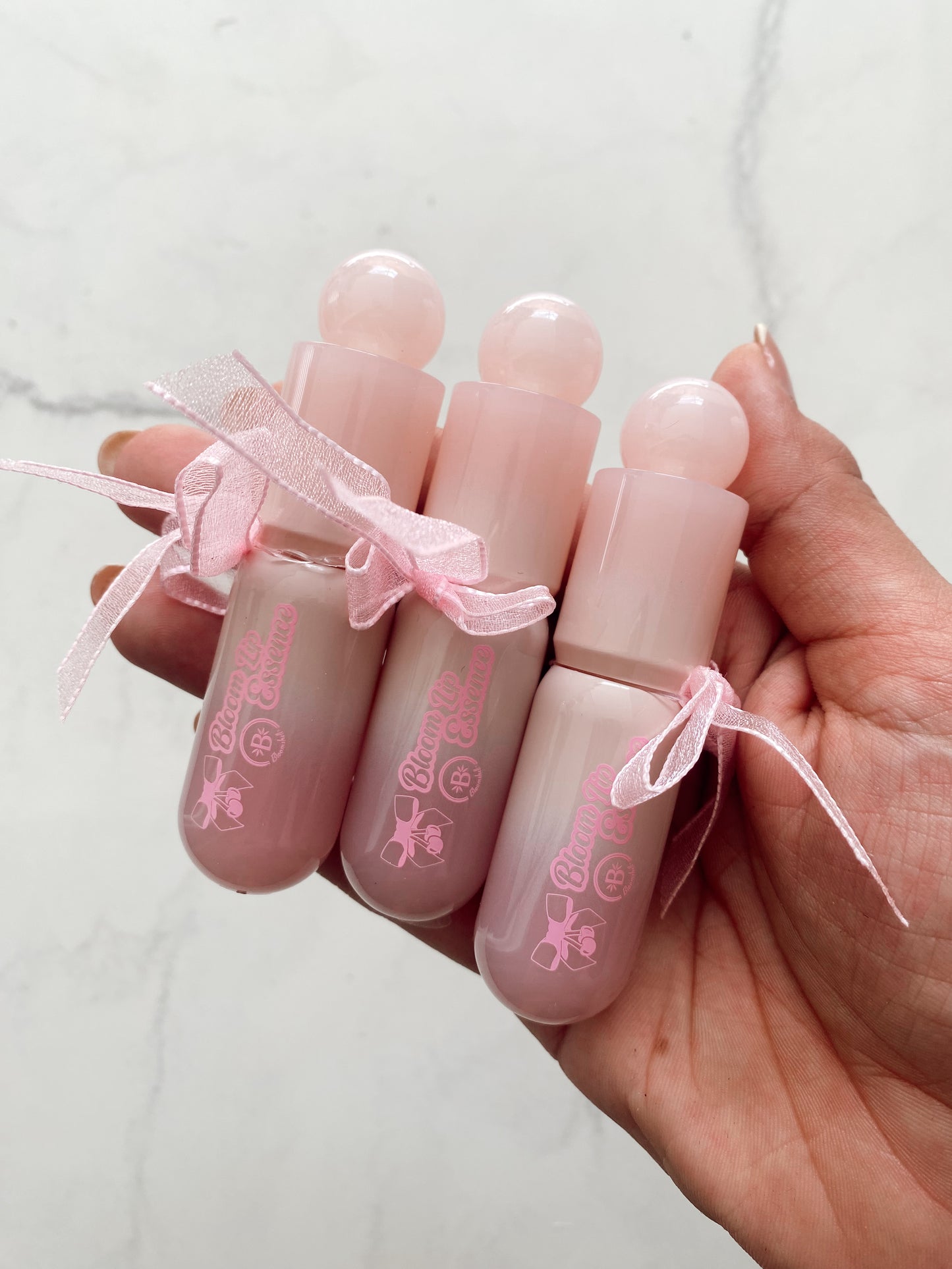 Gloss essence bloomshell