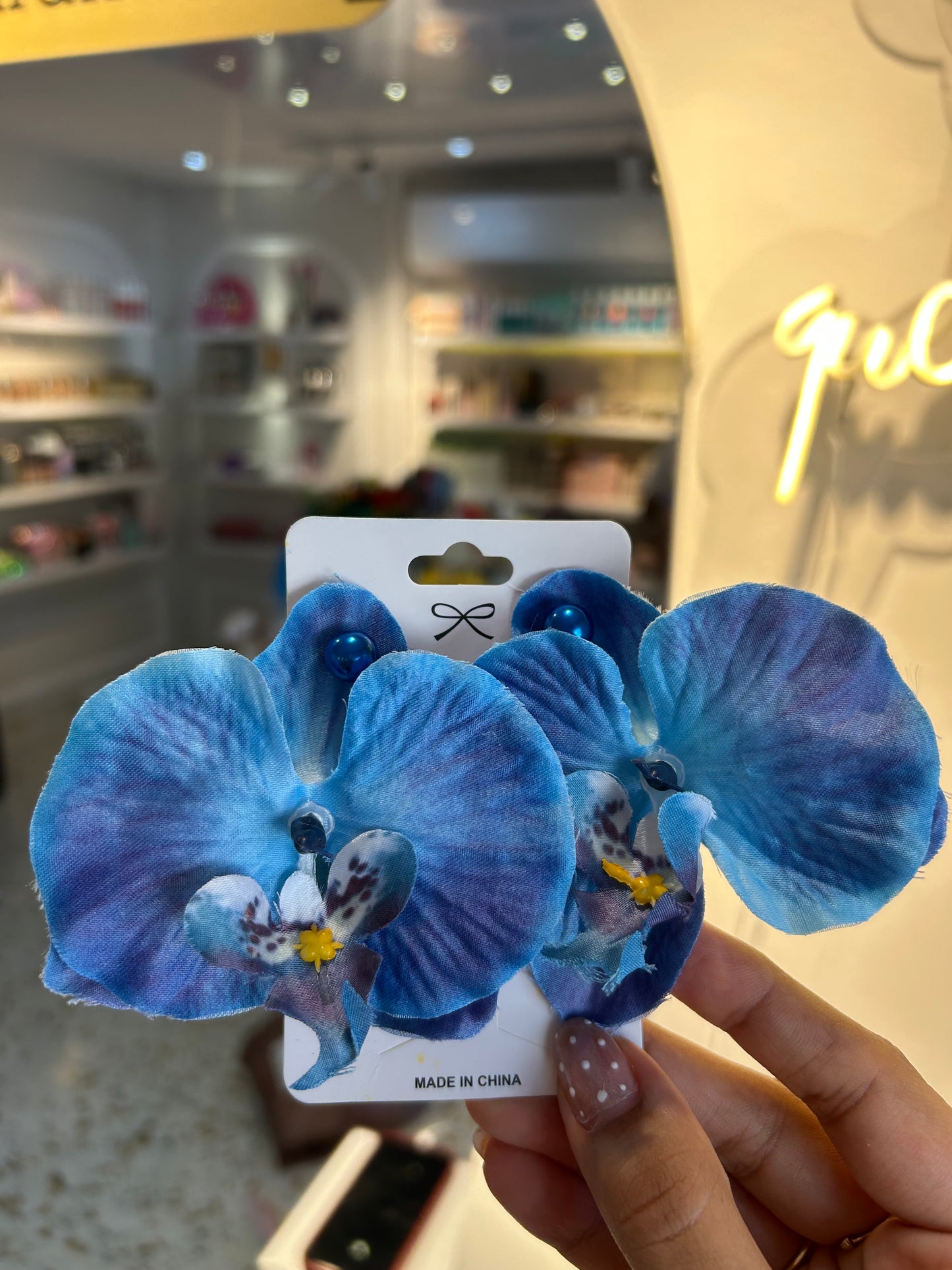 Aretes orquídea carnaval ✨