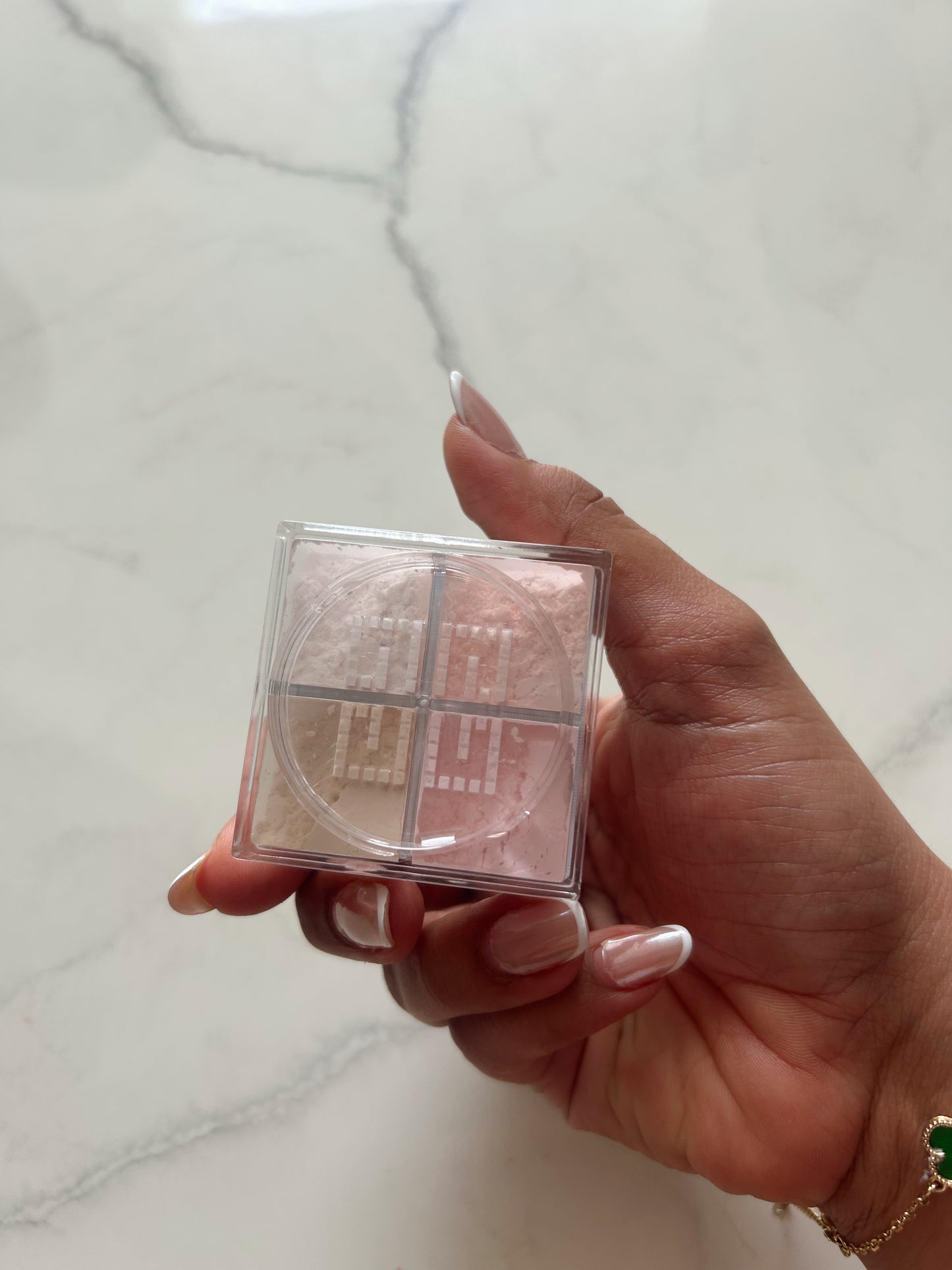 Polvo mini   Matte majikal 💘