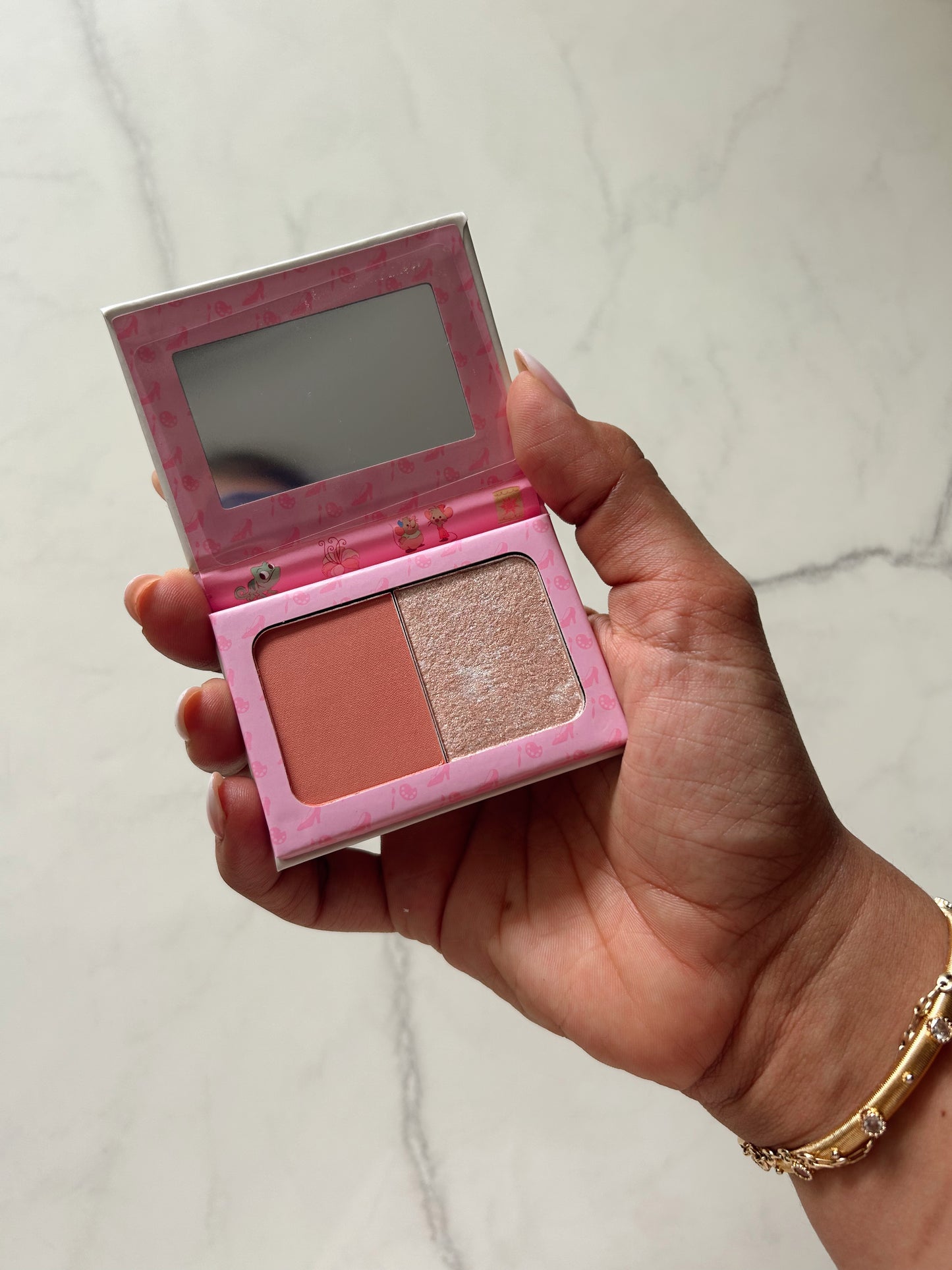 Paleta rubor e iluminador princesas 👸 trendy